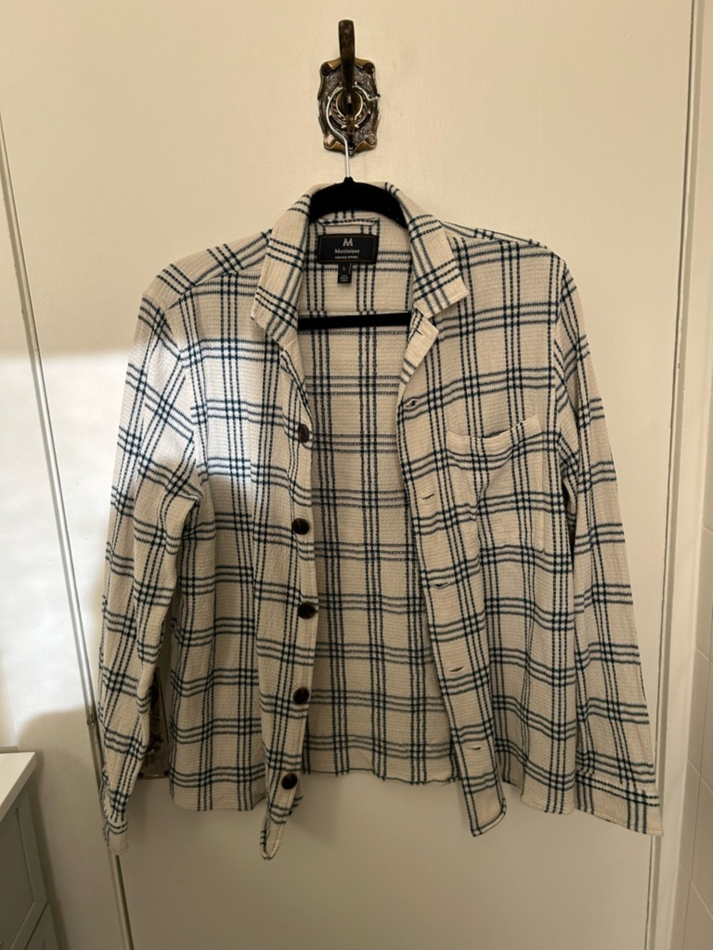 Matinique Men's Cream and Navy Plaid Shacket Size Large